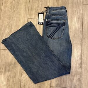 NWT - 7 For All Mankind Ultra High Rise Jo Slim Illusion Wide Leg Jeans- size 26